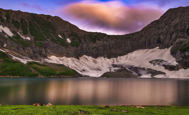 "Uncovering the Hidden Treasures: 5 Serene Lakes Tucked Away in the Mountains of Azad Kashmir"