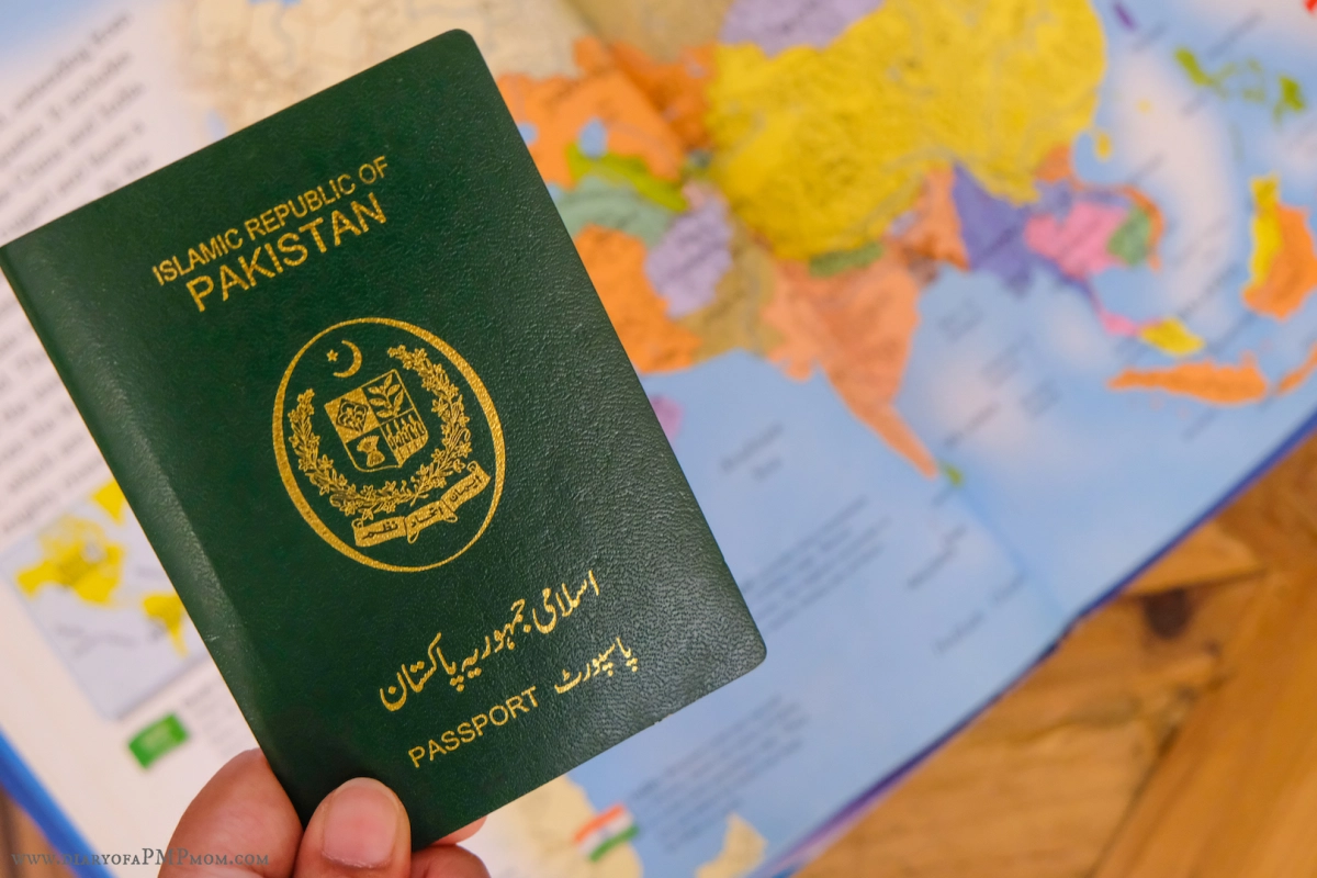 List Of 12 Countries Which Provides Tourist Visa On Arrival For Pakistani Citizens
