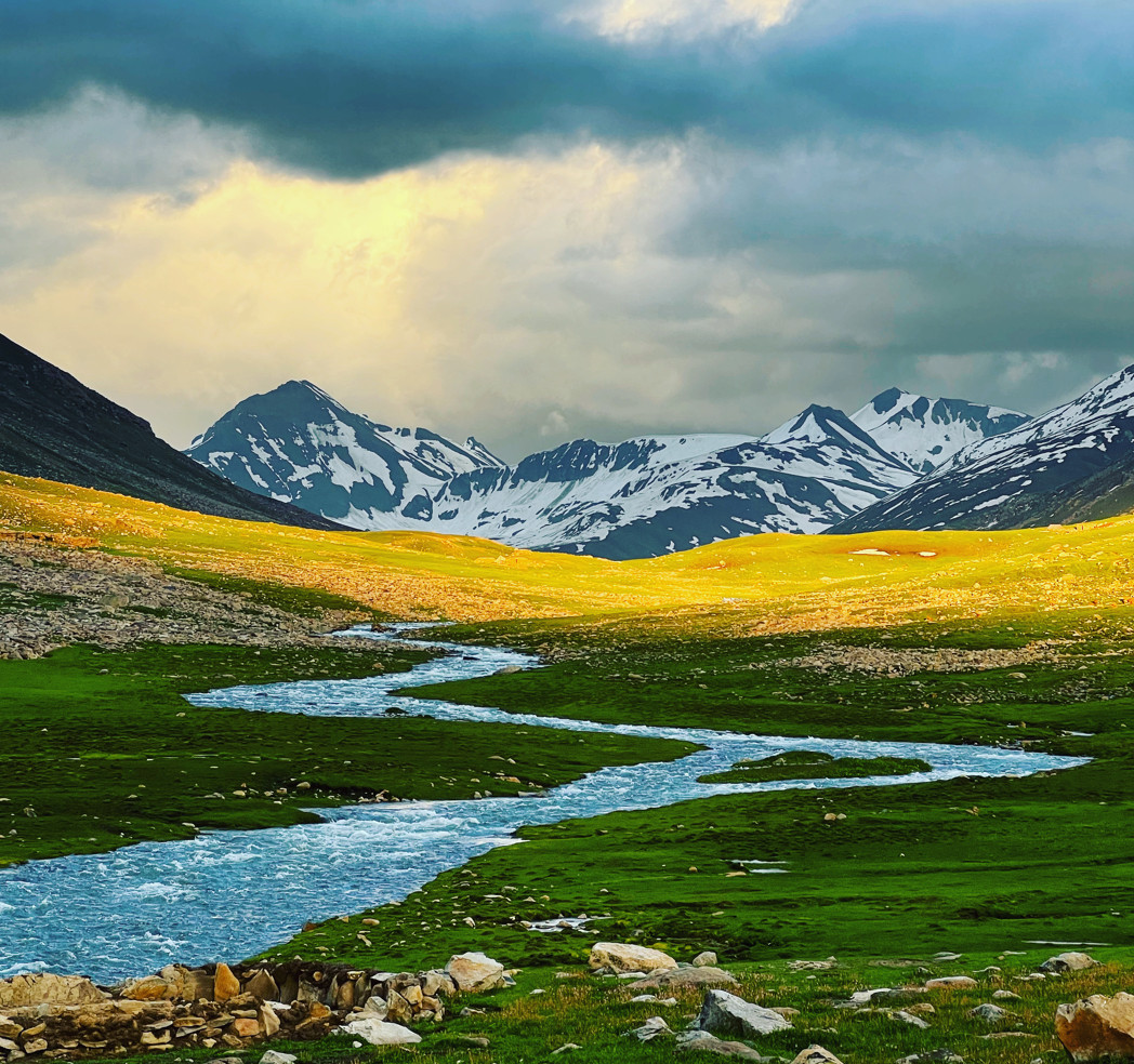 “My Trek to Dudipatsar Lake: Trekking to Pakistan’s Hidden Paradise”